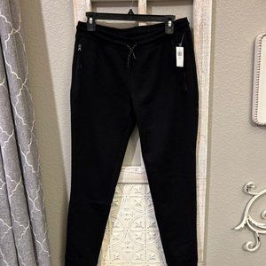 XL New (NWT) Old Navy Dynamic Fleece Jogger Sweatpants For Boys: XL Plus (14-16)